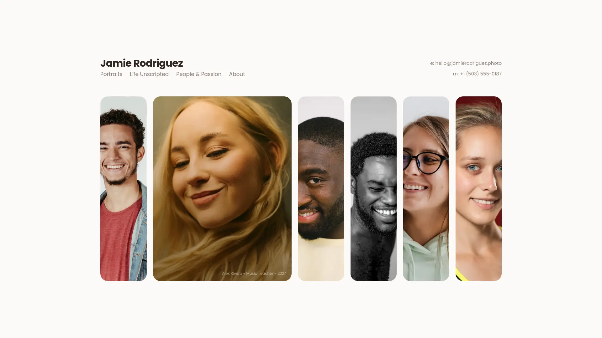 Carousel Photo Gallery — portfolio template preview